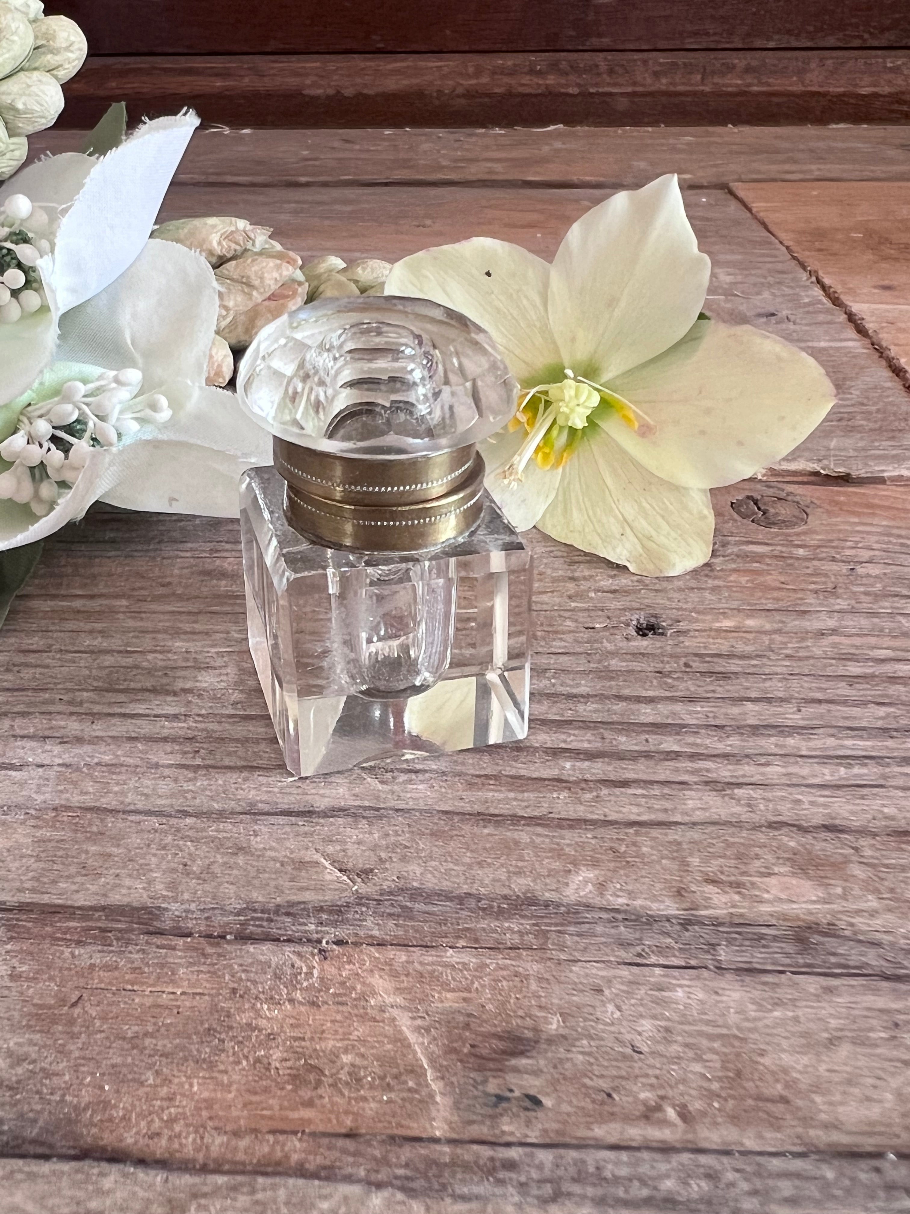 miniatuur inktpotje kristal, vintage inktpotje, kristallen inktpot, inktpotje vintage, decoratief inktpotje, antiek inktpotje kristal