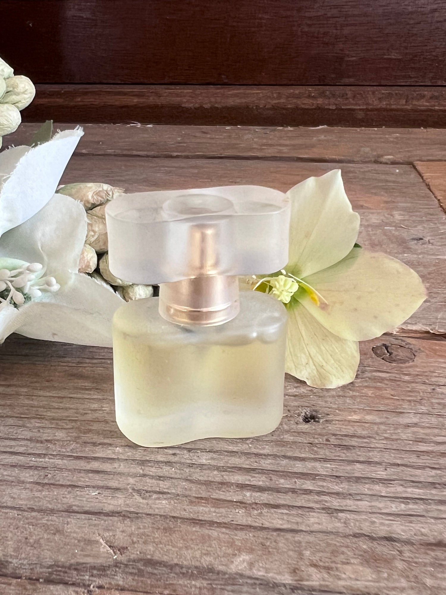 Miniatuur parfumflesje Pure White Linnen Estée Lauder - mini spray flacon