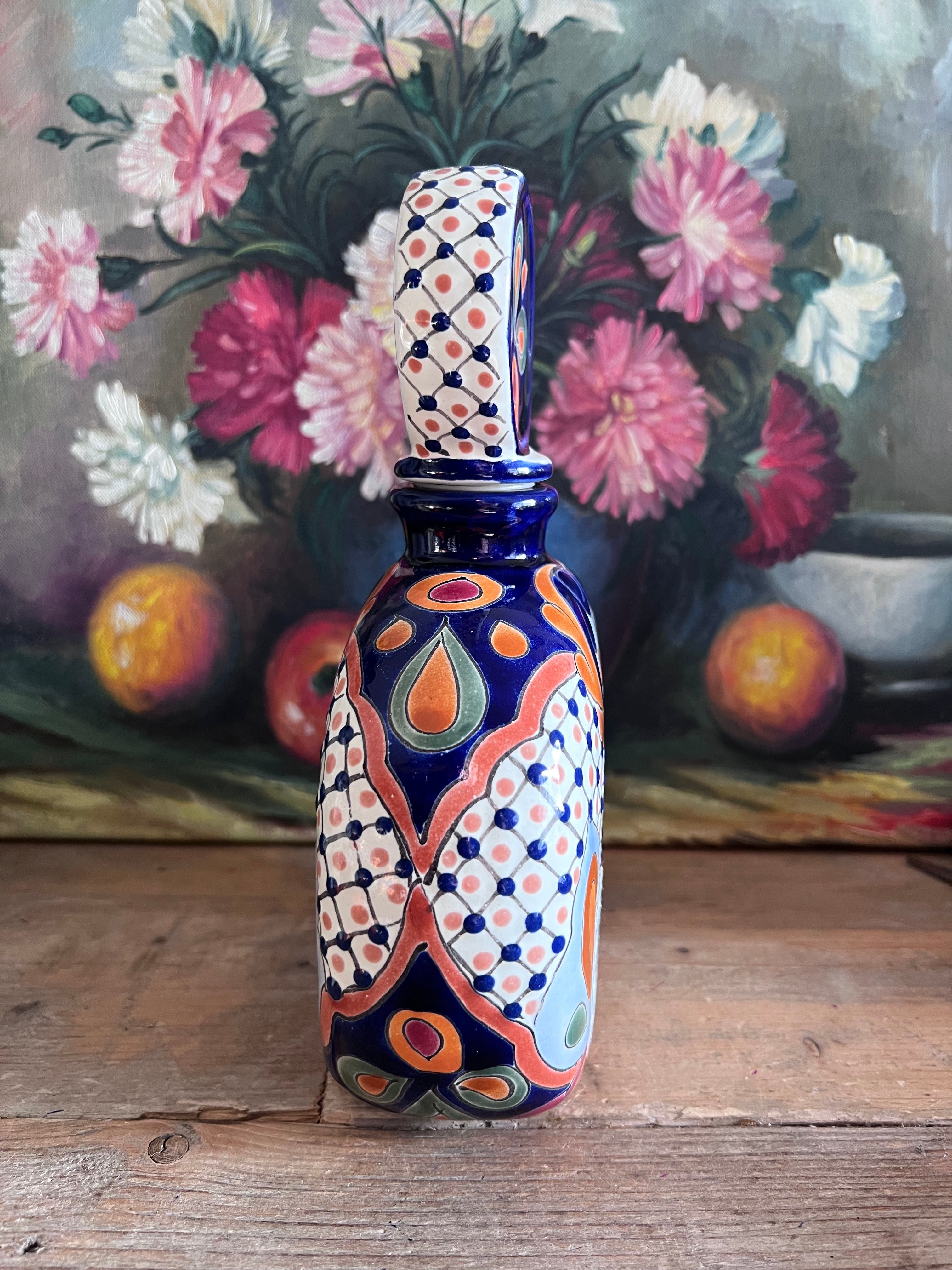 Tequila karaf, Los Azulejos karaf, handbeschilderde karaf, aardewerk karaf, Mexicaanse volkskunst, handgemaakte tequila karaf, traditionele Mexicaanse karaf, aardewerk tequila karaf, unieke karaf, authentieke Mexicaanse decoratie