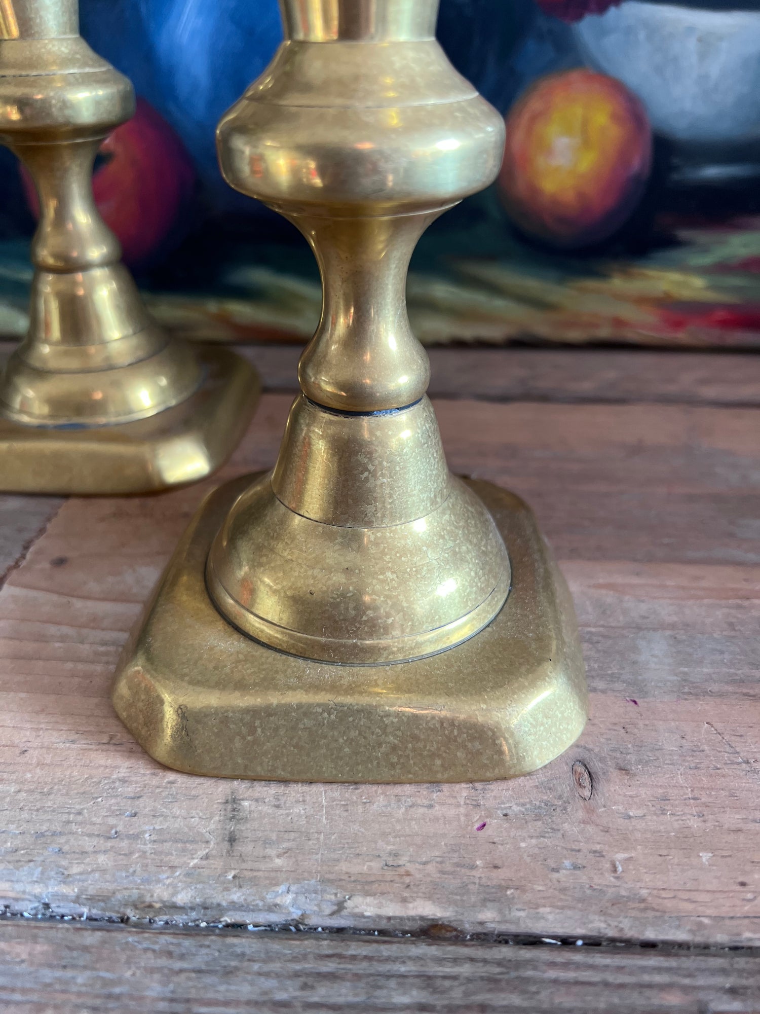 
antieke messing kandelaren, vintage kaarsenhouders, antiek messing kandelaar set, kaarsenhouders rond 1900, authentieke antieke kandelaar, messing kandelaars kopen