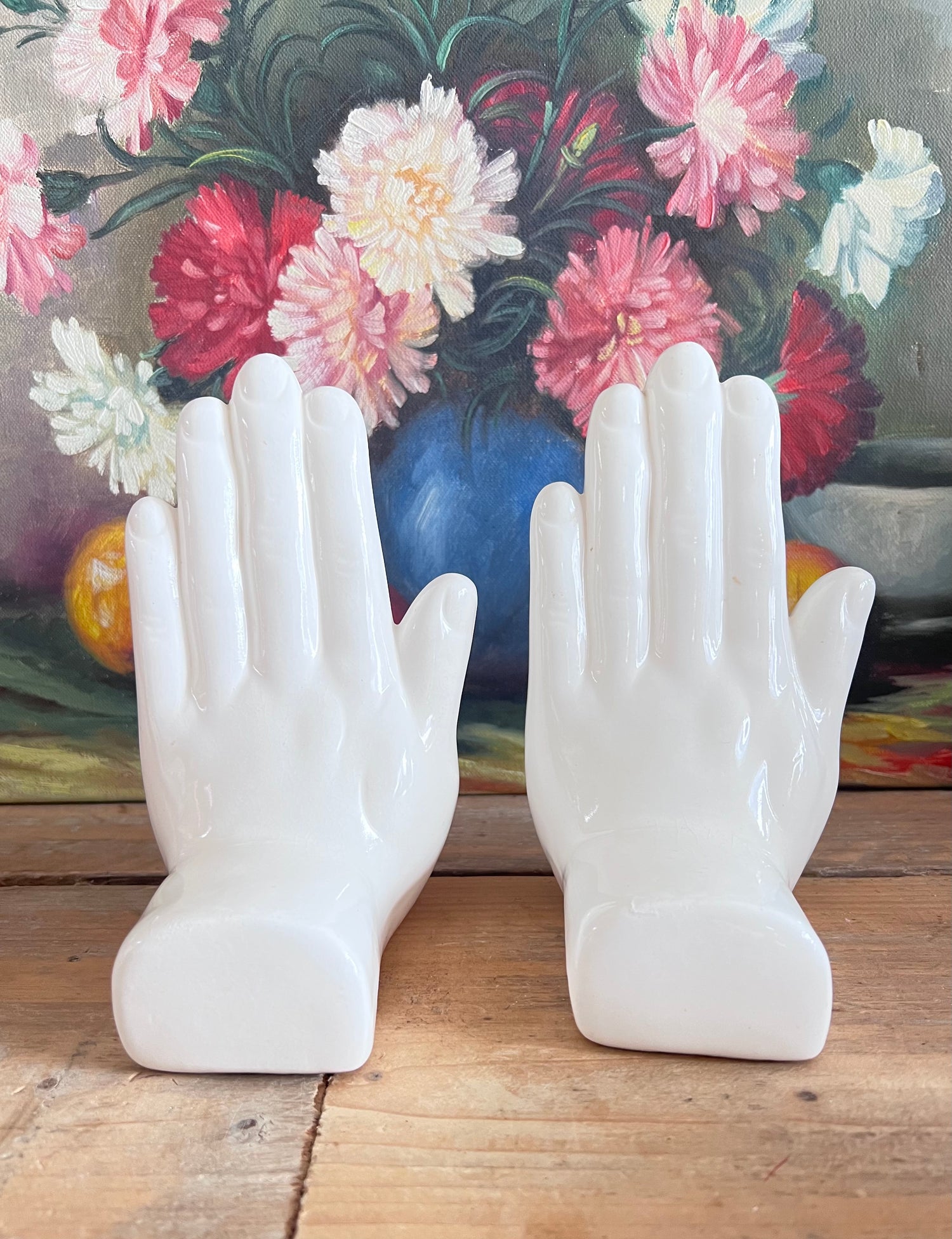 vintage boekensteunen witte handen,boekensteunen, witte boekensteunen