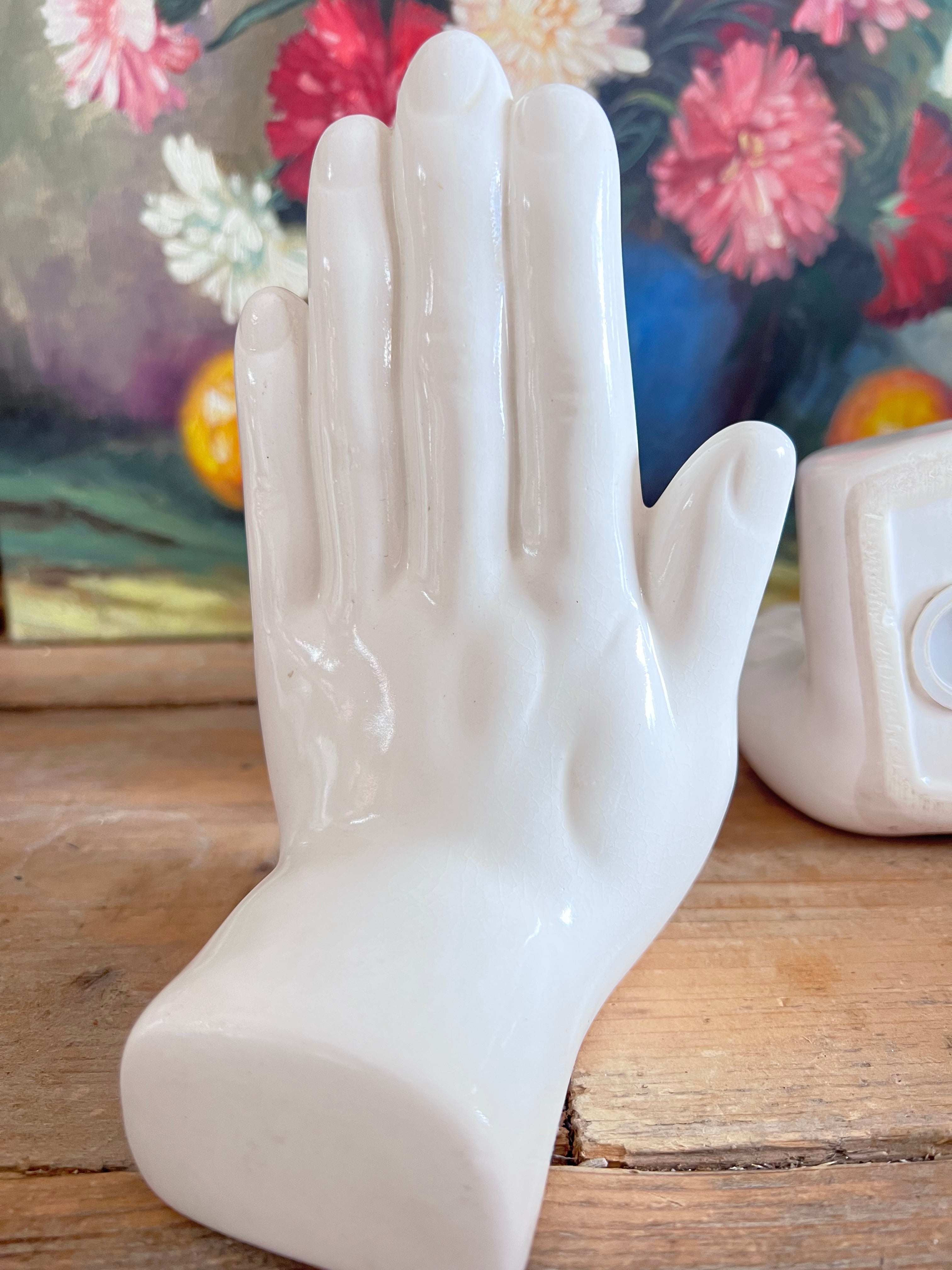 vintage boekensteunen witte handen,boekensteunen, witte boekensteunen