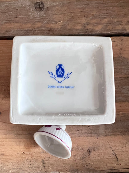 China purpur theebus, porseleinen theebus, theebus porselein, vintage theebus, purperen theebus, theebus decoratief, stijlvol theebus, bewaarbuis thee, authentieke theebus porselein.