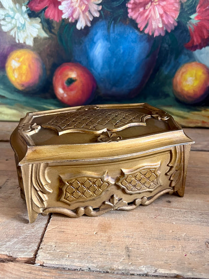 goudkleurig sieradendoosje, sieradendoosje kunststof, Italiaans vintage sieradendoosje, vintage sieradendoosje, sieraden opbergen, sieradendoosje goudkleurig, sieradendoosje cadeau.