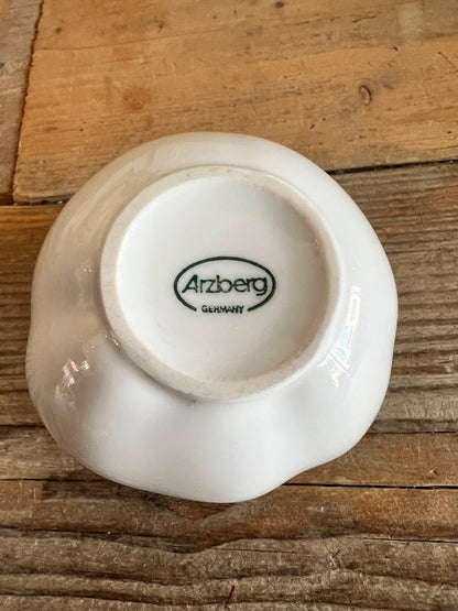 Wit appelvaasje van Arzberg