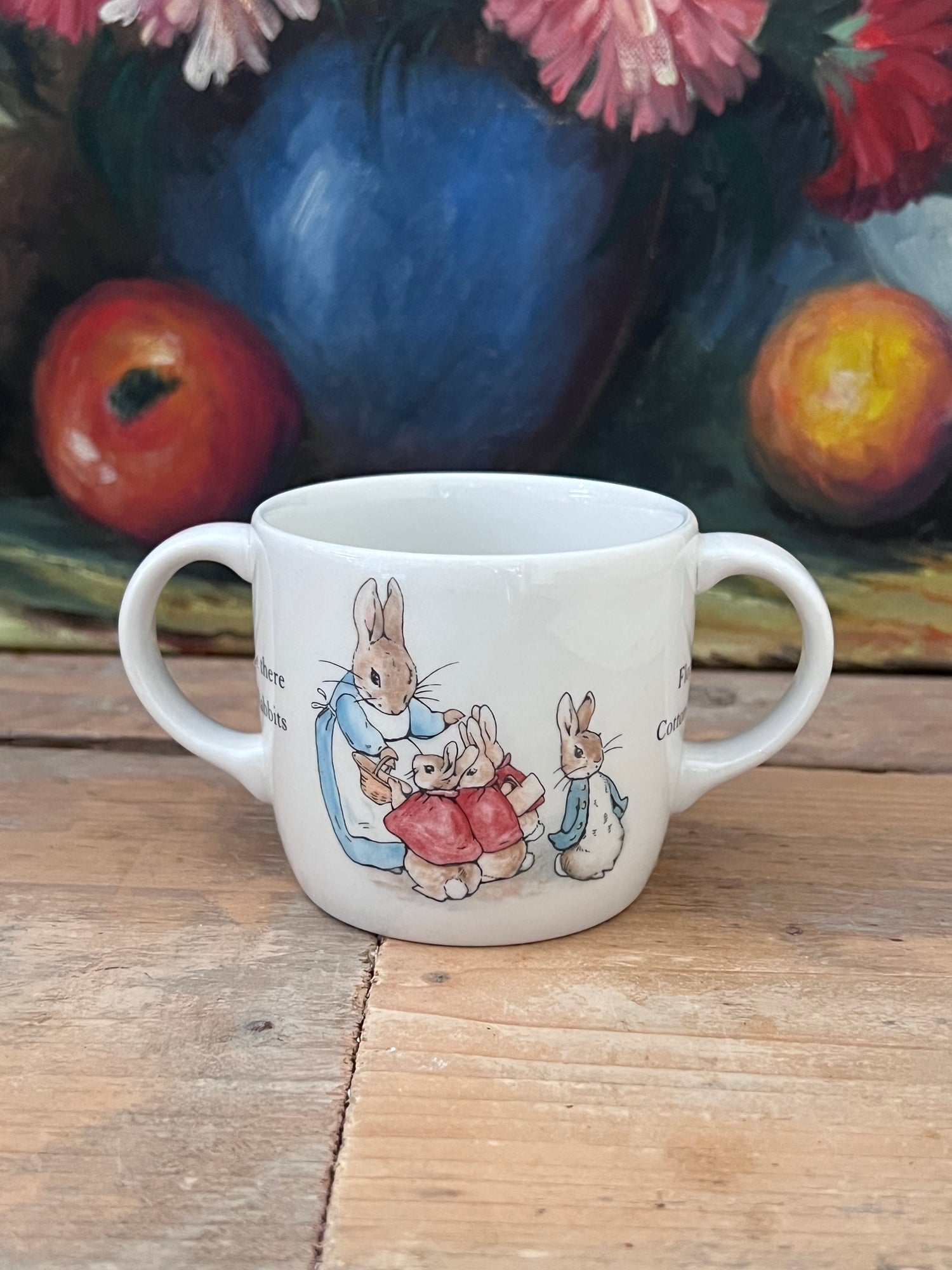 Peter Rabbit mok, Peter Rabbit mok met twee oren, Wedgwood porselein mok, porseleinen mok Peter Rabbit, kindermok, cadeau Peter Rabbit, Wedgwood servies, mok met illustraties, luxe porselein mok, theemok Peter Rabbit.