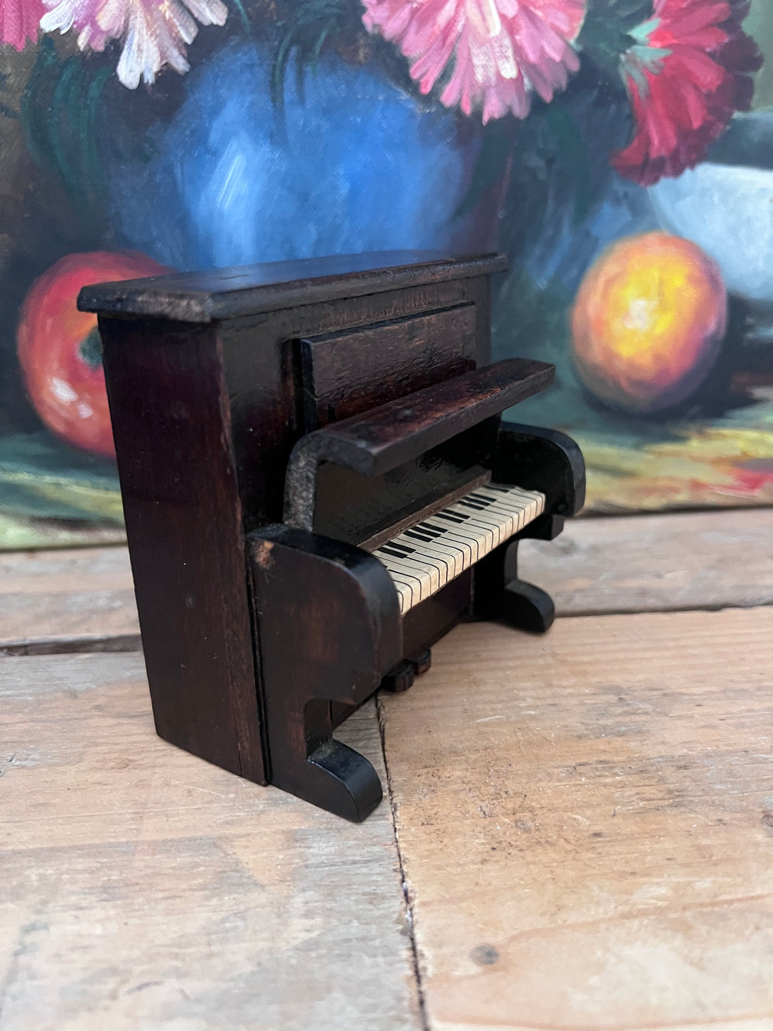 houten muziekdoosje, piano muziekdoosje, muziekdoosje met deuntje, muziekdoosje Klein Klein Kleutertje, handgemaakt muziekdoosje, houten cadeau muziekdoos, nostalgisch muziekdoosje, muziekdoosje houten piano, uniek muziekdoosje cadeau