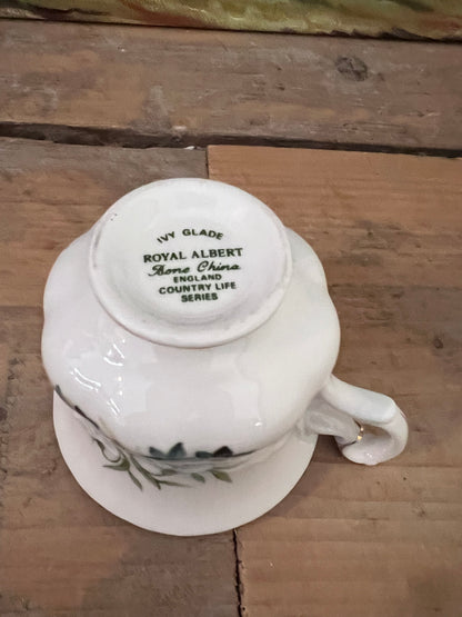 Royal Albert Country Life series dames kopje