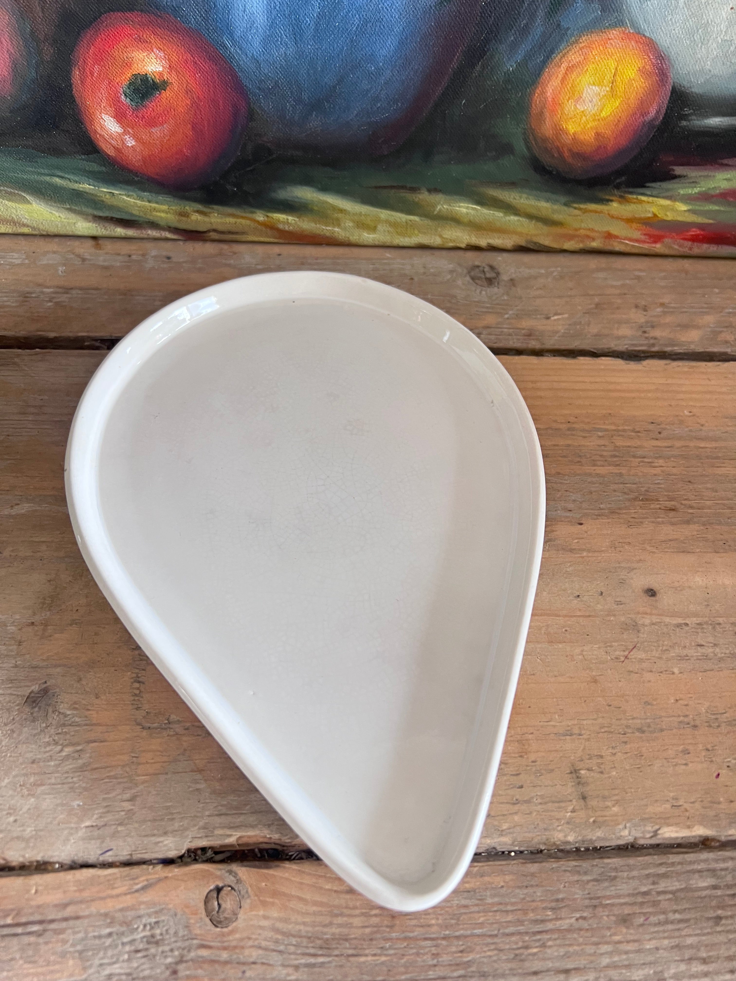 witte muis kaasstolp, vintage kaasstolp, kaasstolp wit aardewerk, aardewerken kaasstolp, kaasstolp muis design, retro kaasstolp, kerstcadeau kaasstolp, originele kaasstolp, decoratieve kaasstolp, kaasstolp met muis