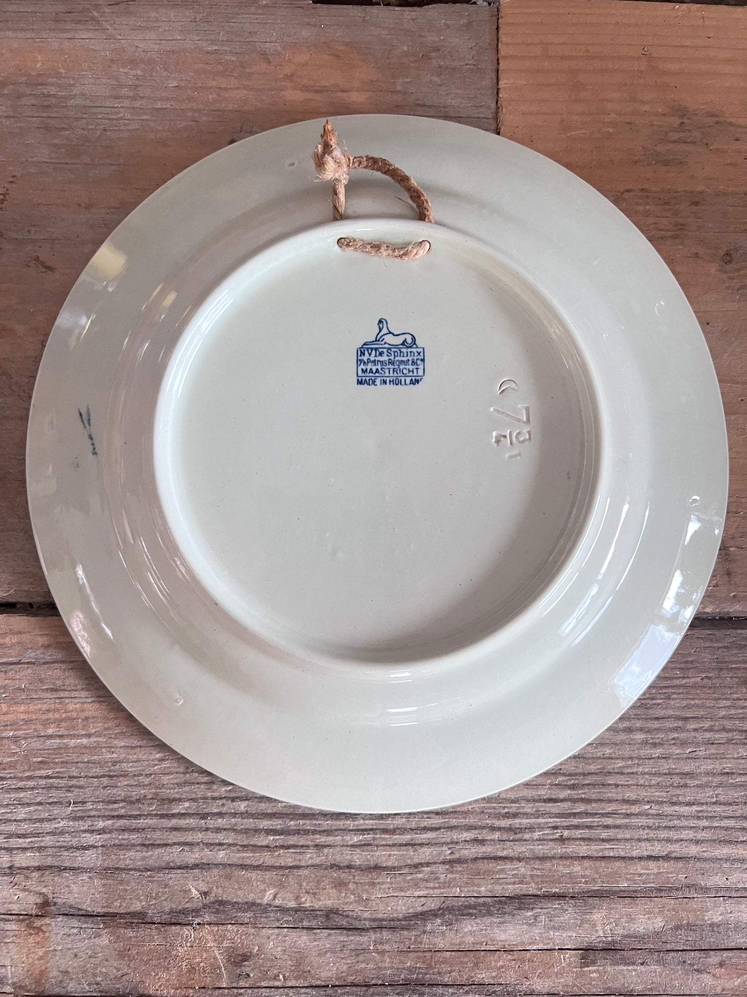  herdenkingsbord Wilhelmina, regeringsjubileum bord, koninklijk verzamelobject, 40 jaar jubileum bord, vintage herdenkingsbord.Sfinx, Petrus Regout