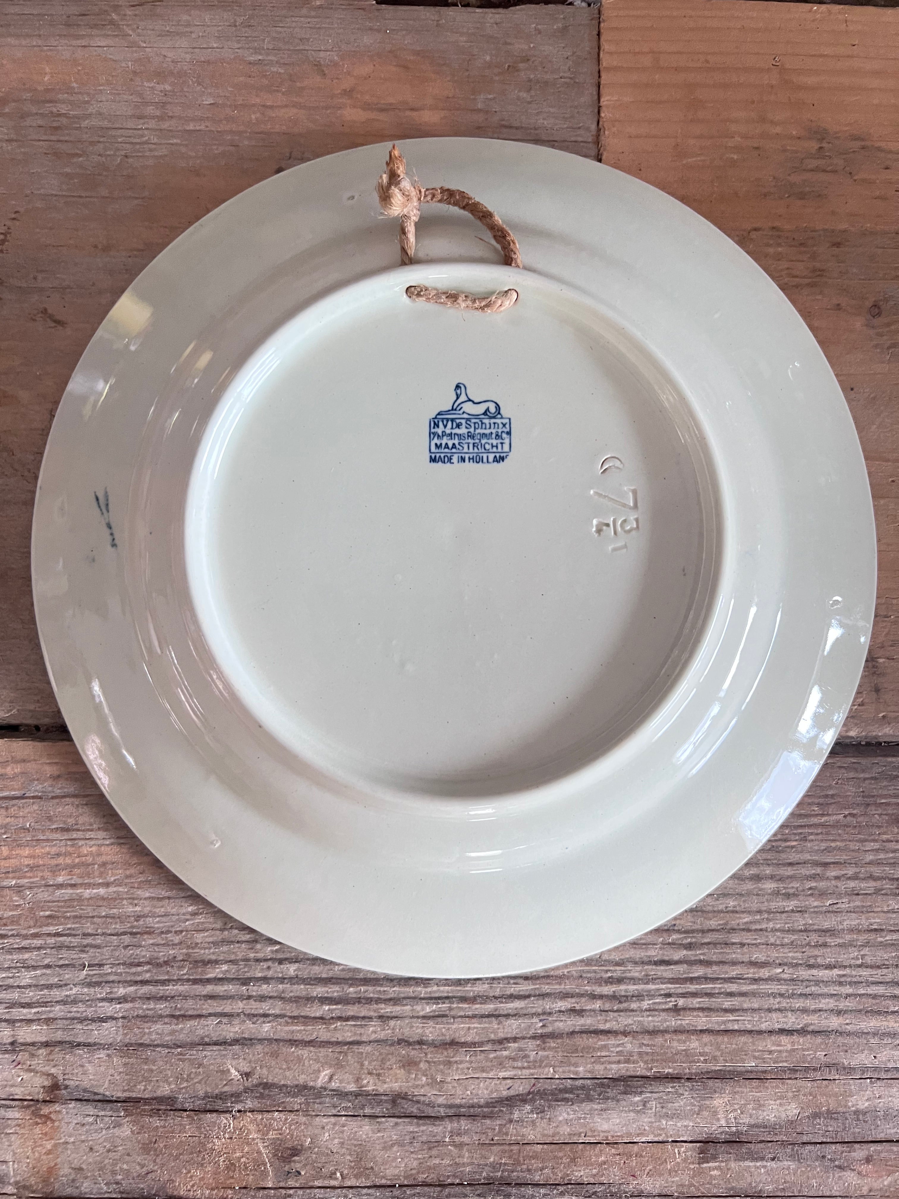  herdenkingsbord Wilhelmina, regeringsjubileum bord, koninklijk verzamelobject, 40 jaar jubileum bord, vintage herdenkingsbord.Sfinx, Petrus Regout