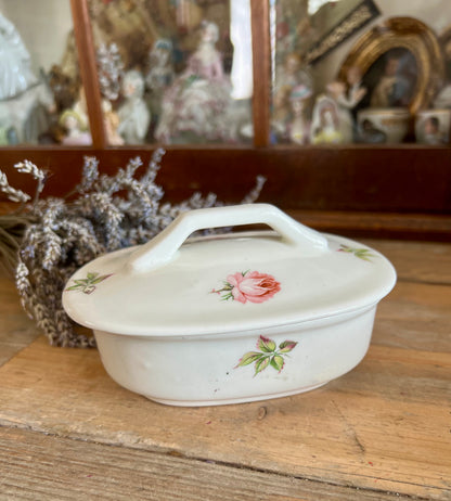 Antiek zeepdoosje met roze rozen
