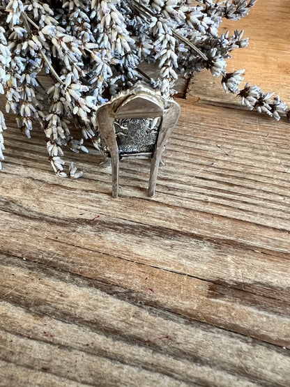 Poppenhuis stoeltje tin rond