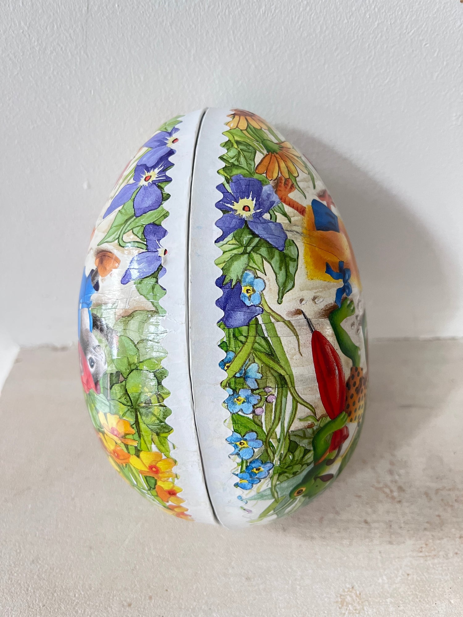 Vintage paasei van papier, candy container pasen