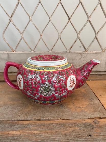 Vintage Jingdezhen teapot pink