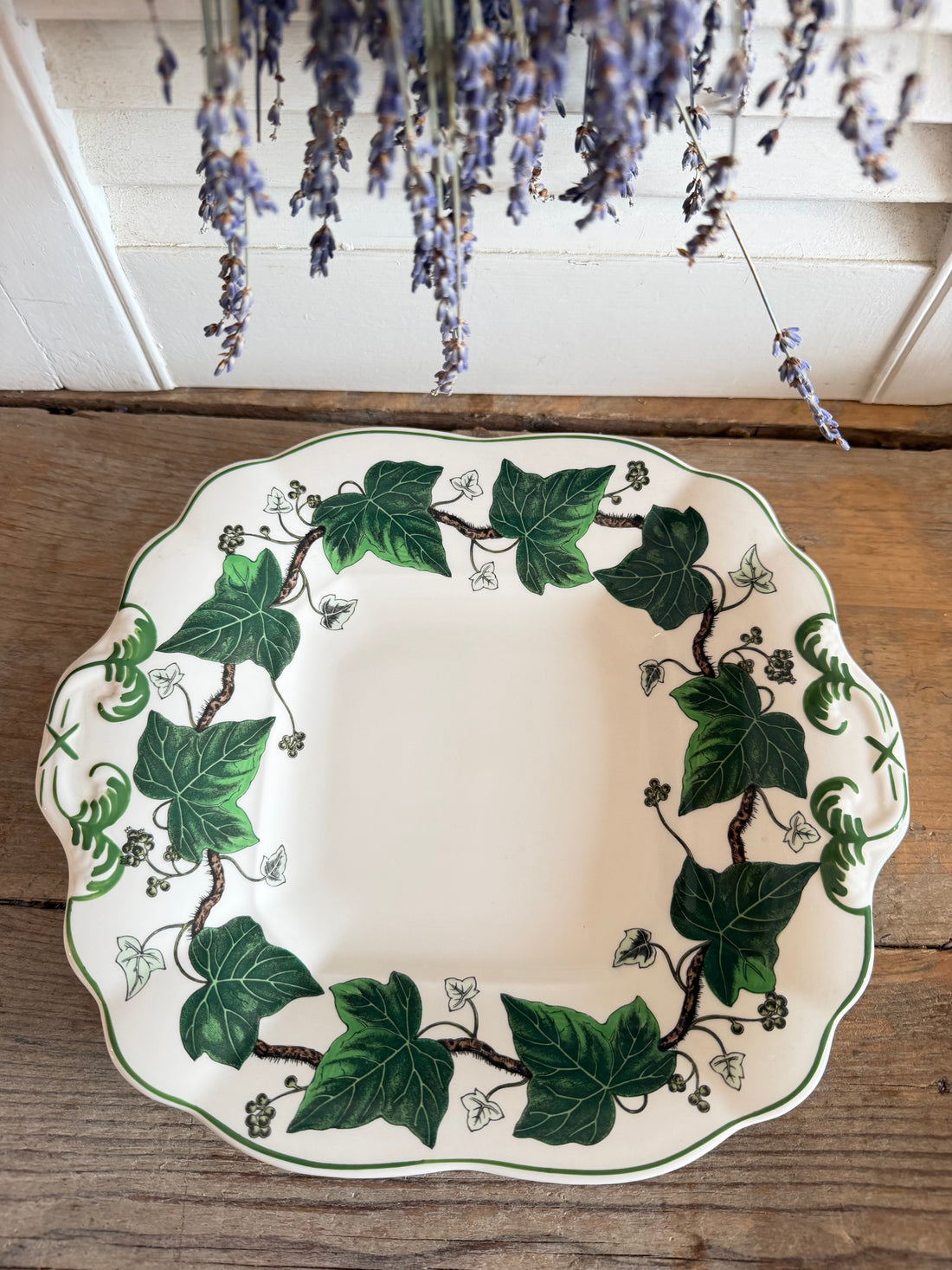 Wedgwood Napoleon Ivy, Wedgwood serveerschaal, Napoleon Ivy schaal, Engels vintage servies, Wedgwood Etruria Barlaston, Wedgwood klimop, vintage serveerschaal, Sofia&