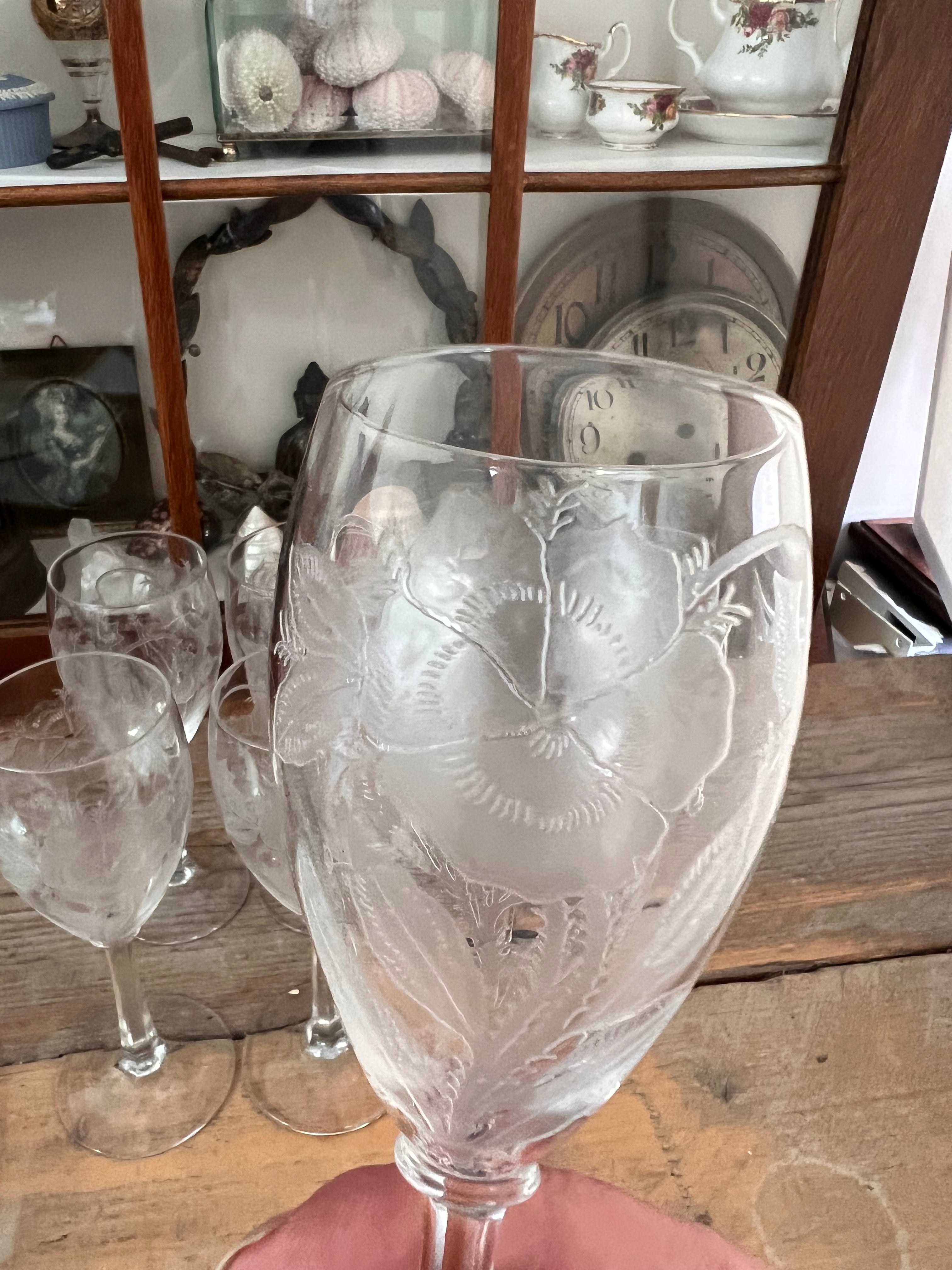 Crystal white wine glasses with flowers