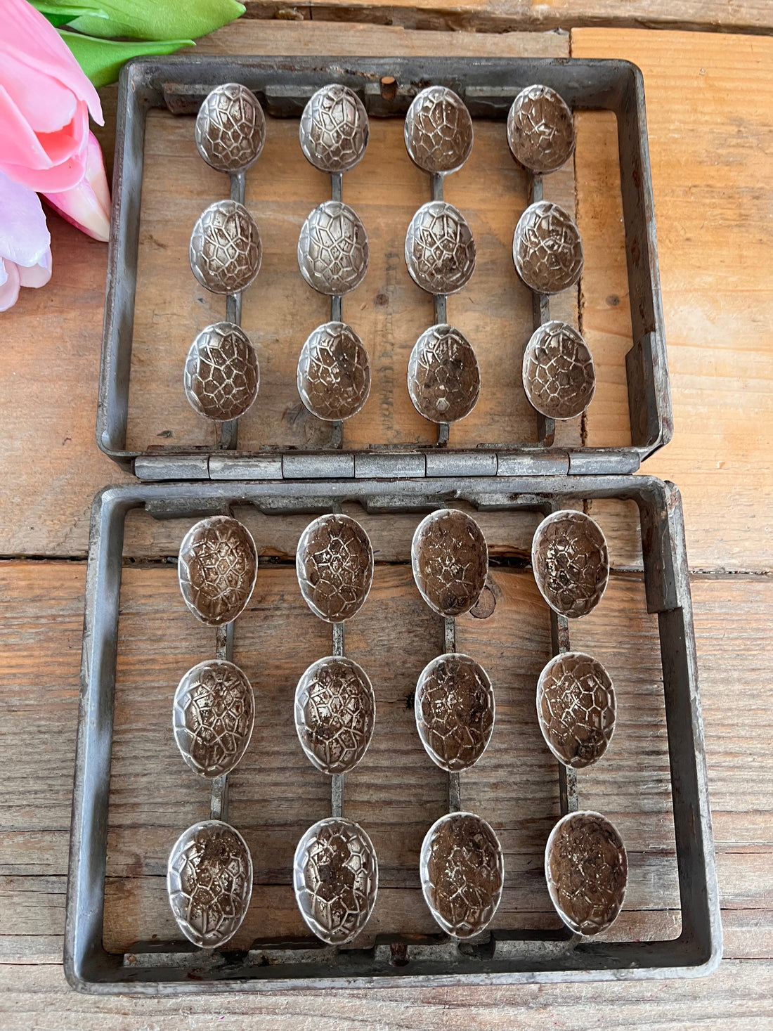 vintage chocoladevorm &amp;nbsp;
chocoladevorm voor paaseitjes &amp;nbsp;
chocoladevorm 12 paaseitjes &amp;nbsp;
retro chocoladevorm &amp;nbsp;
zelfgemaakte paaseitjes maken &amp;nbsp;
paasvorm voor chocolade &amp;nbsp;
unieke chocoladevorm &amp;nbsp;
nostalgische paasdecoratie