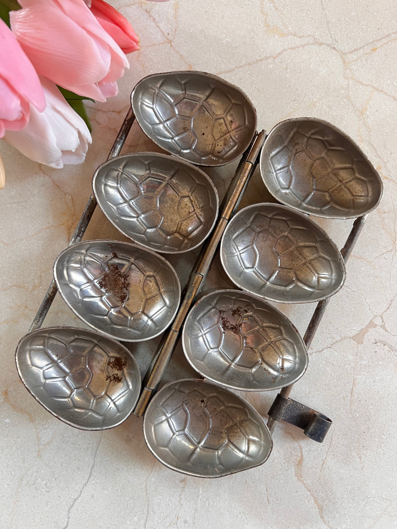 vintage paaseivorm, paaseieren maken, paasei vorm 4 eieren, paasdecoratie vintage, paaseieren vorm, klassieke paasei vorm, paaseieren bakken, nostalgische paaseivorm, unieke paasei vorm, paasbakvorm.