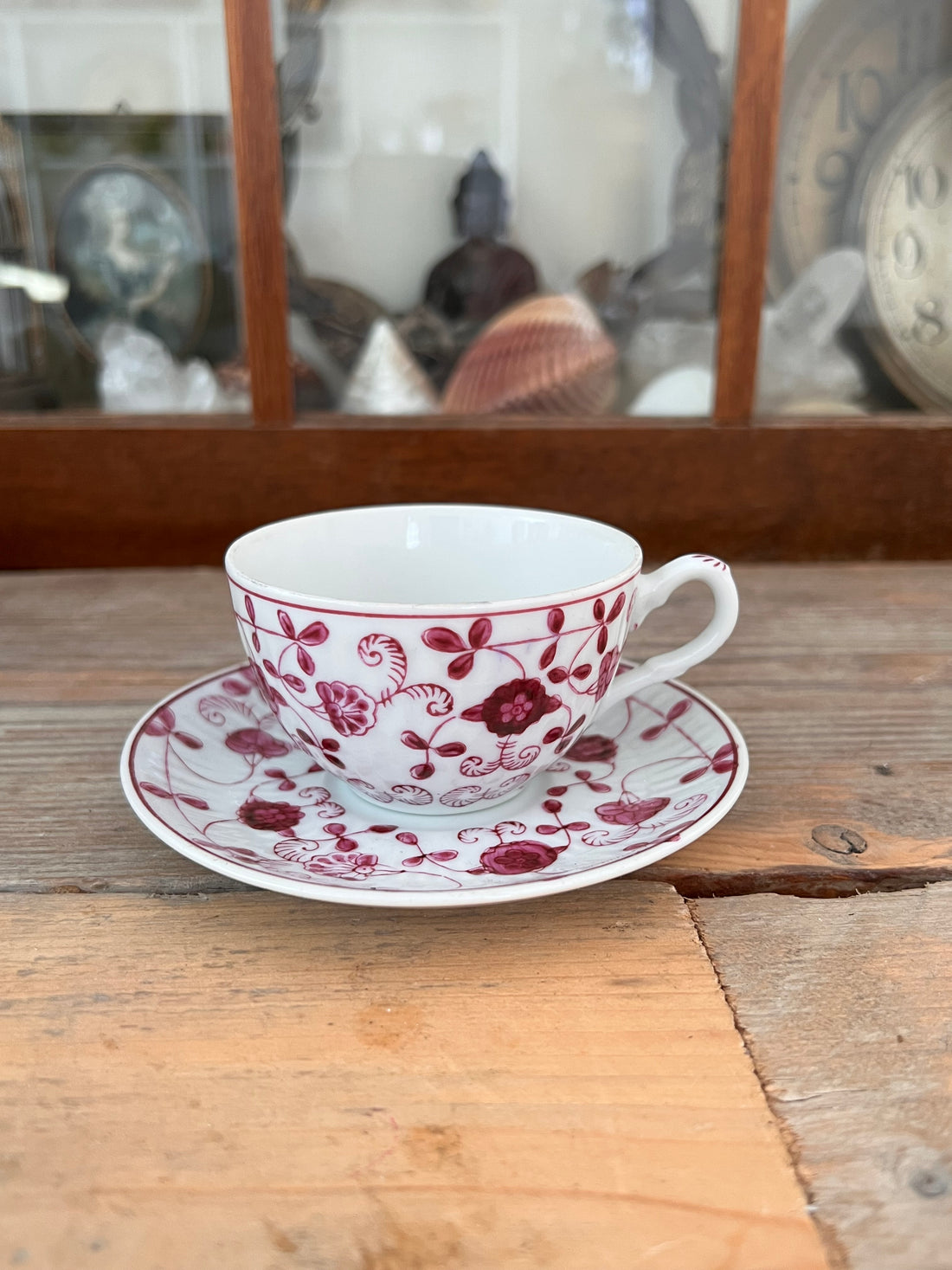 Cup and saucer China Purpur