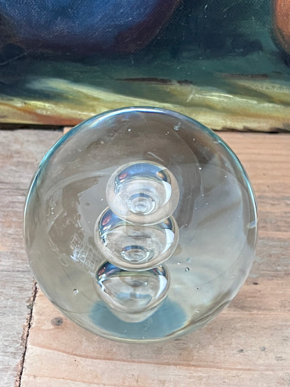 presse papier glas, vintage presse papier, glazen papiergewicht, eigentijds glasobject, bureau accessoires, decoratieve presse papier, glazen bubbels, vintage bureau decoratie, unieke woonaccessoires, glazen presse papier "bubbles".