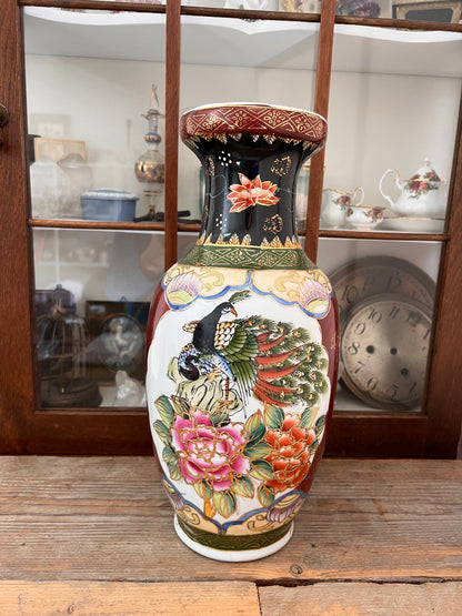 Chinese vase peacock