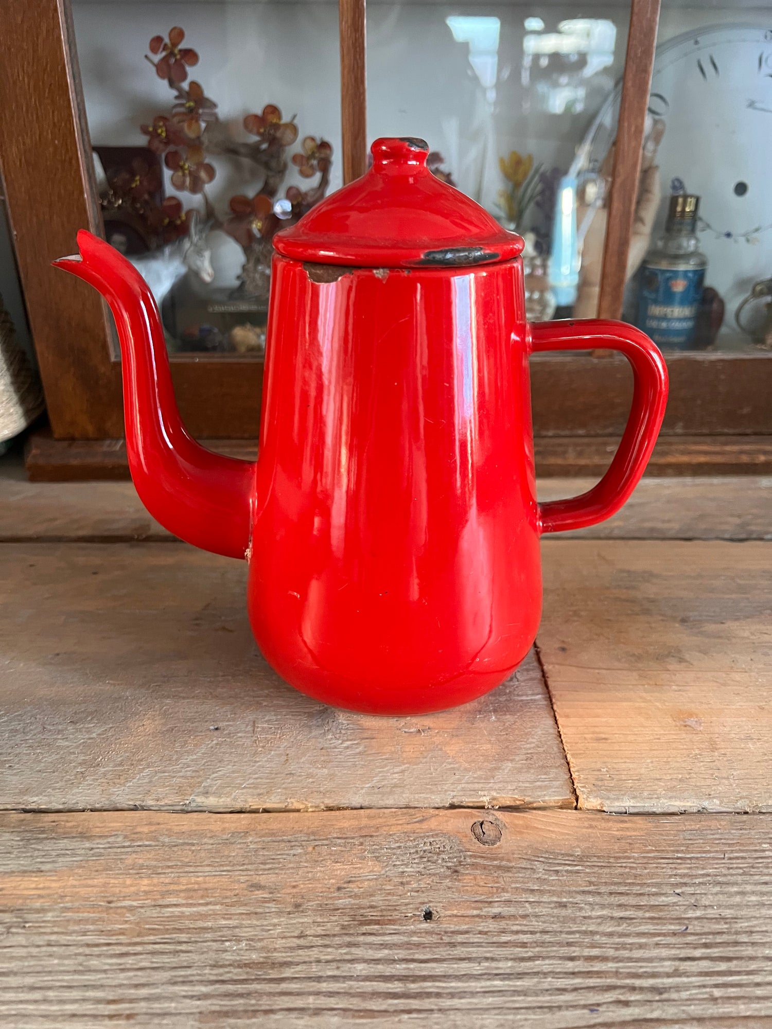 Rood emaille koffiepotje