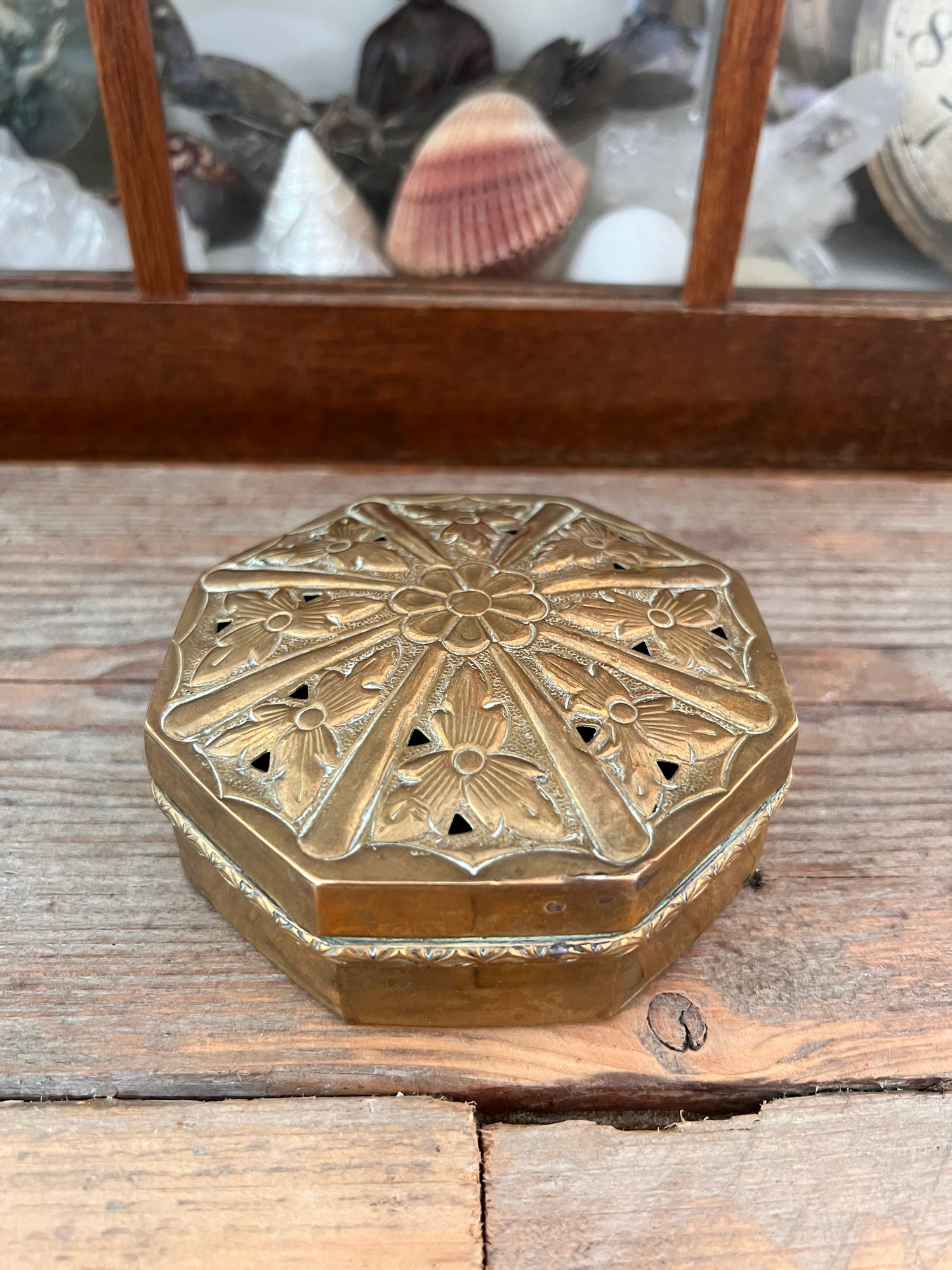 Brass potpourri storage box