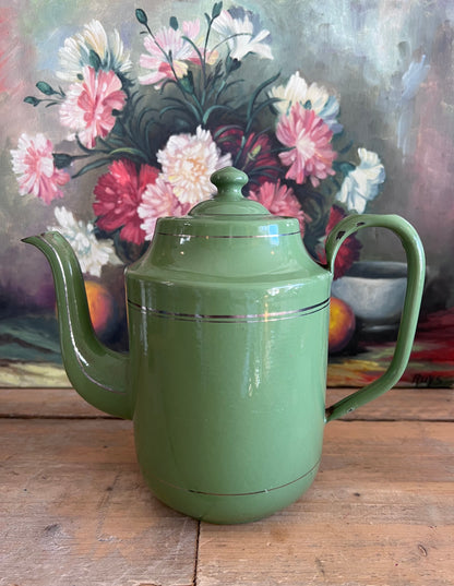Groene emaille koffiepot van Reseda