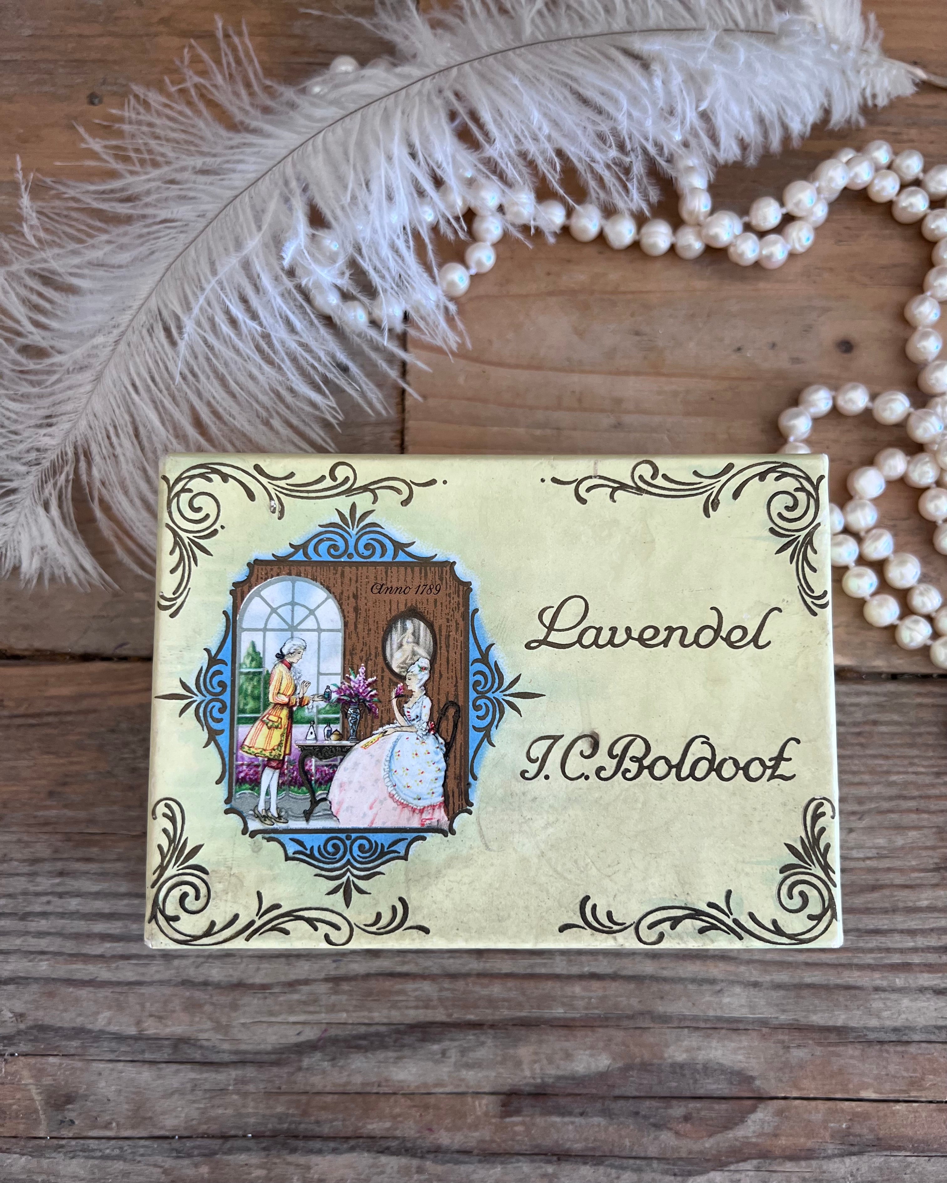 Vintage doosje Lavendel Boldoot, Boldoot zeep doosje vintage, oud parfum doosje, vintage opbergdoosje papier, Lavendel Boldoot collectible, antiek parfum verpakking, retro zeep en eau de cologne doosje, nostalgisch vintage doosje.