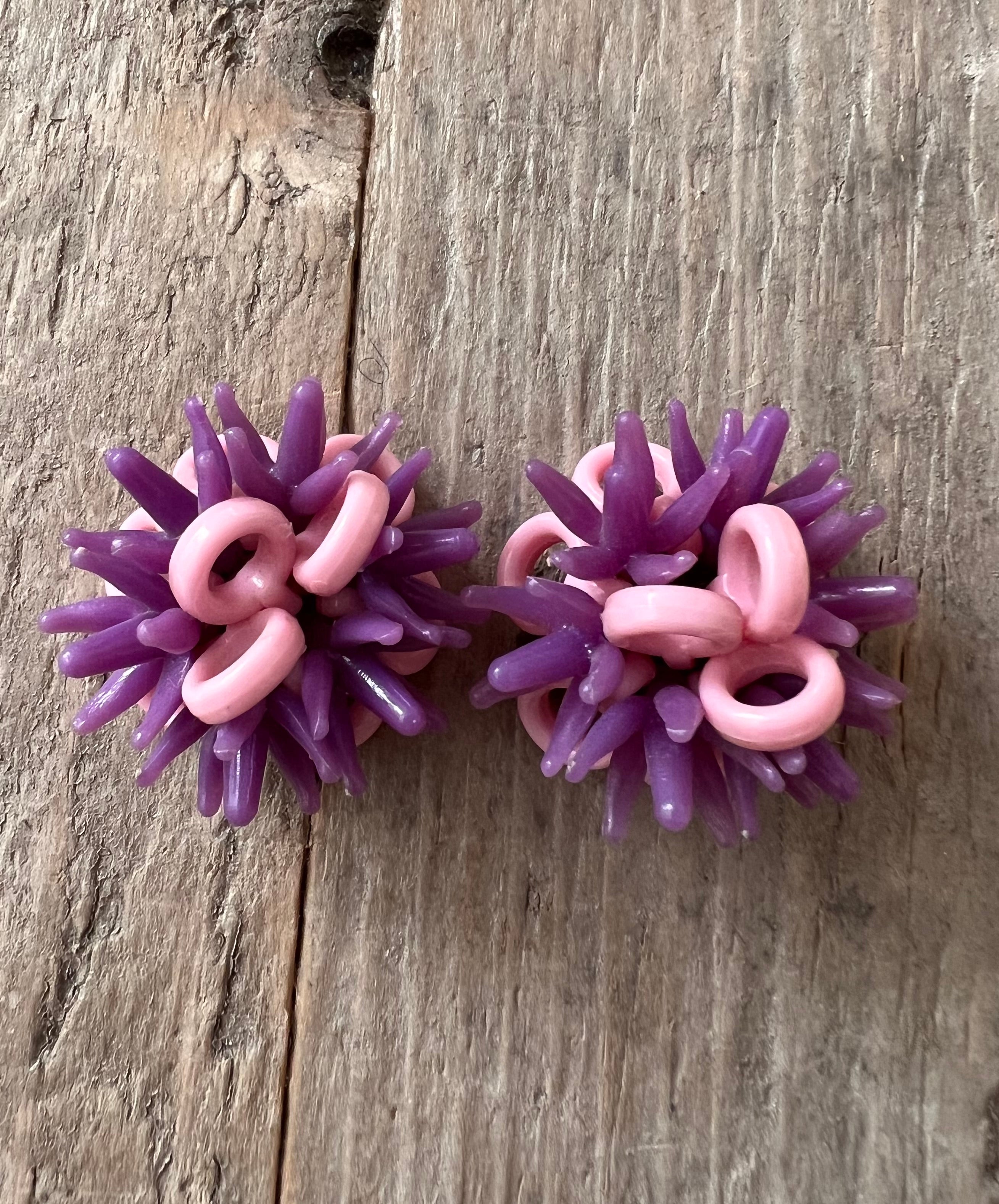 Vintage oorclips paars/roze