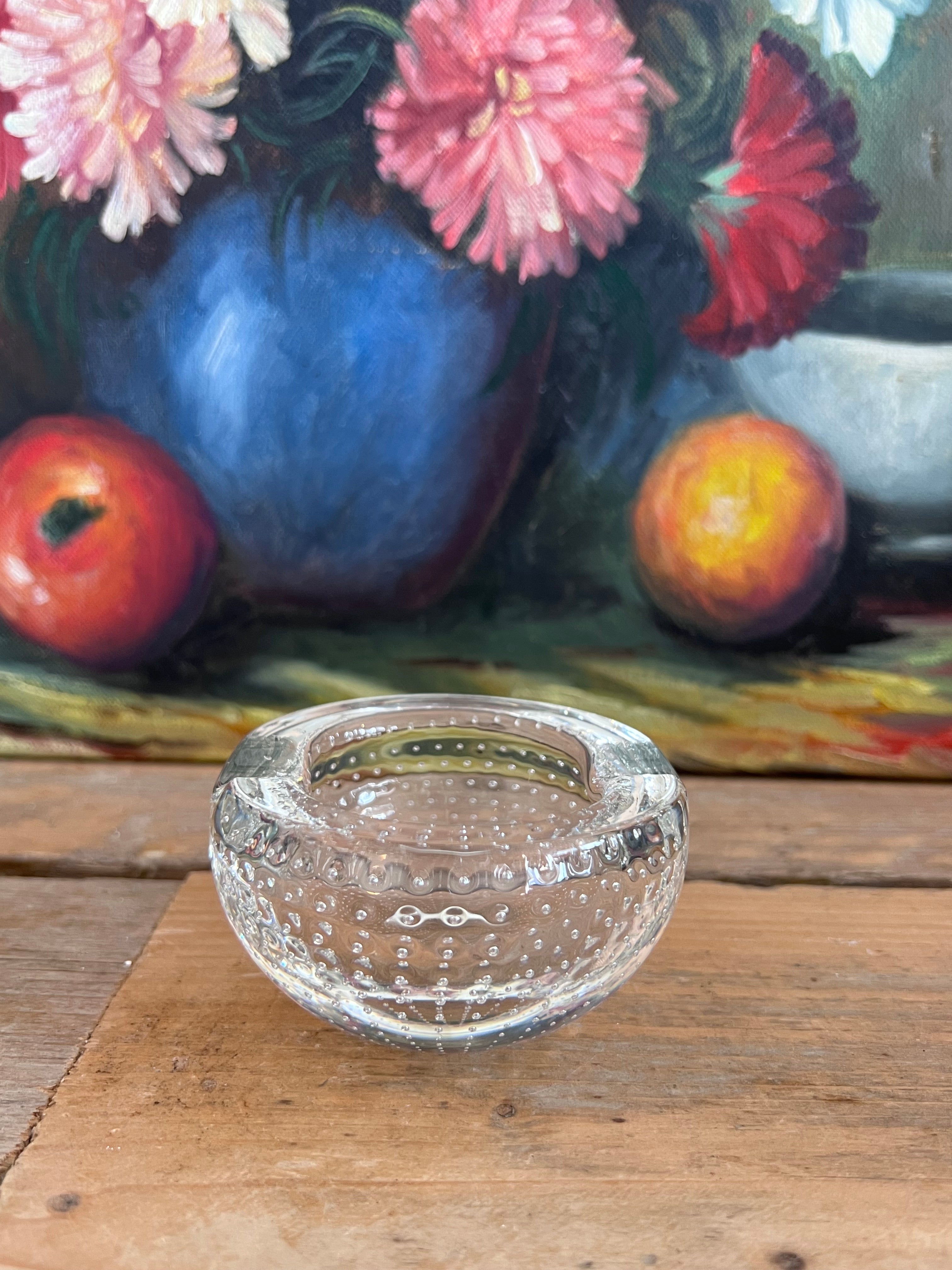 Copier spijkerglas asbakje, kristallen asbakje, Copier asbak, spijkerglas design, kristal asbakje, design woonaccessoires, luxe asbak kristal, klassiek design asbak, Copier kristal, decoratieve asbak