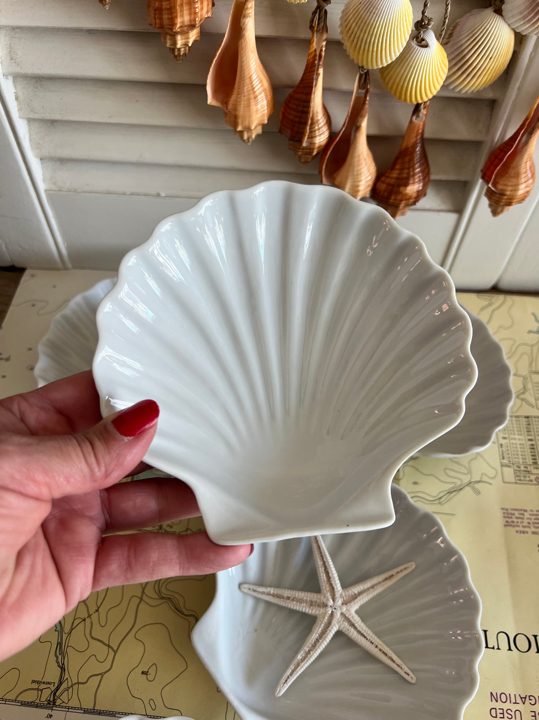 Wit vintage schelpschaaltje - Porcelaine Tradition CNP France