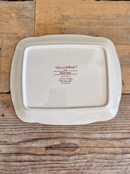 Villeroy &amp; Boch serveerschaaltje, Wild Rose serveerschaaltje, rechthoekig serveerschaaltje, vintage Villeroy &amp; Boch, Villeroy &amp; Boch Wild Rose servies, retro serveerschaaltje, porselein serveerschaaltje, Wild Rose collectie, Villeroy &amp; Boch servies kopen.
