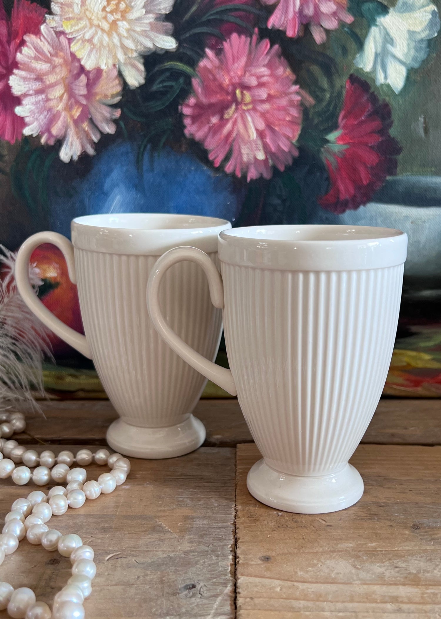 Wedgwood Windsor mok op voet