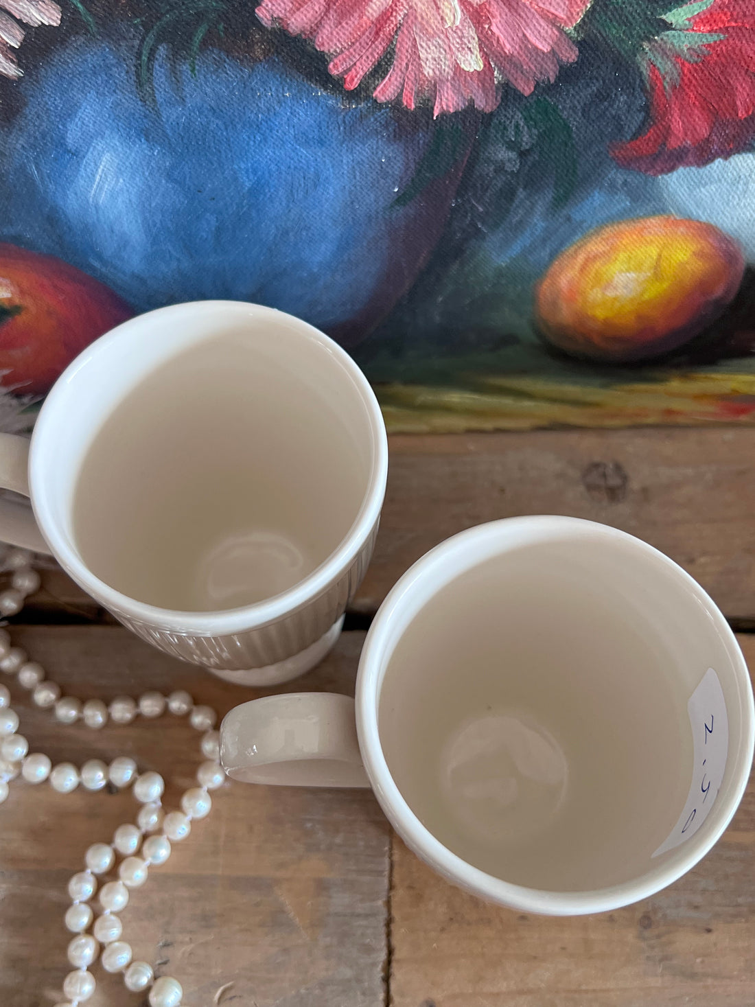 Wedgwood Windsor mok op voet