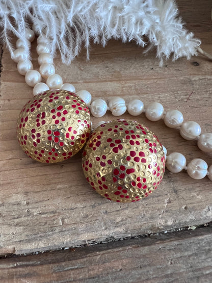 jaren 80 glamour, oorclips, vintage oorbellen, vintage sieraden, oorclips, goudkleurig