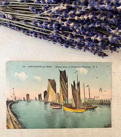 Vintage ansichtkaart Boulogne sur Mer hariingvangst