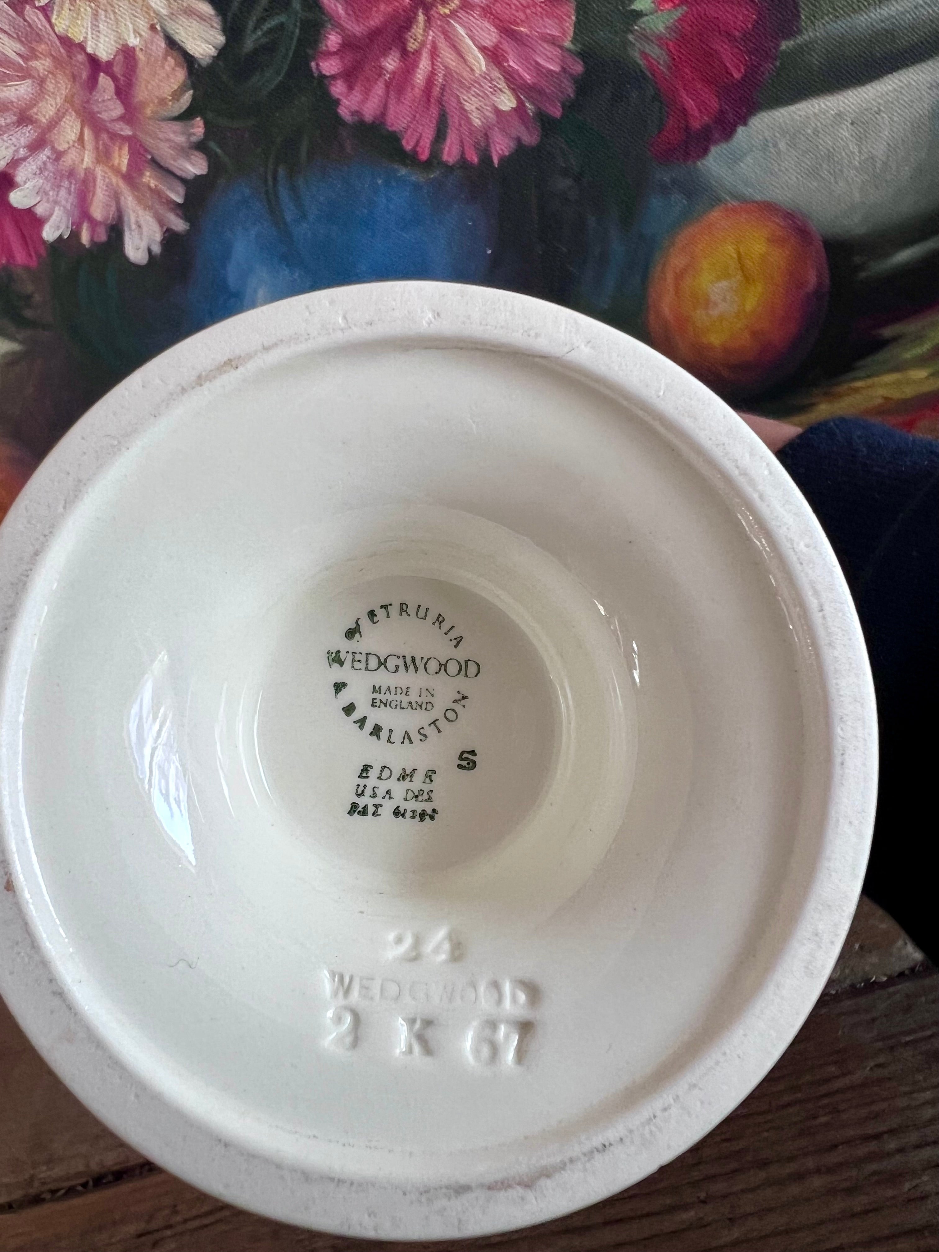 Wedgwood Edme koffiepot, Wedgwood vintage koffiepot, groene stempel Wedgwood, antieke koffiepot Wedgwood, Wedgwood servies, vintage porselein, klassieke koffiepot, Wedgwood Edme porselein, verzamelobject Wedgwood, originele Wedgwood koffiepot, groen stempel