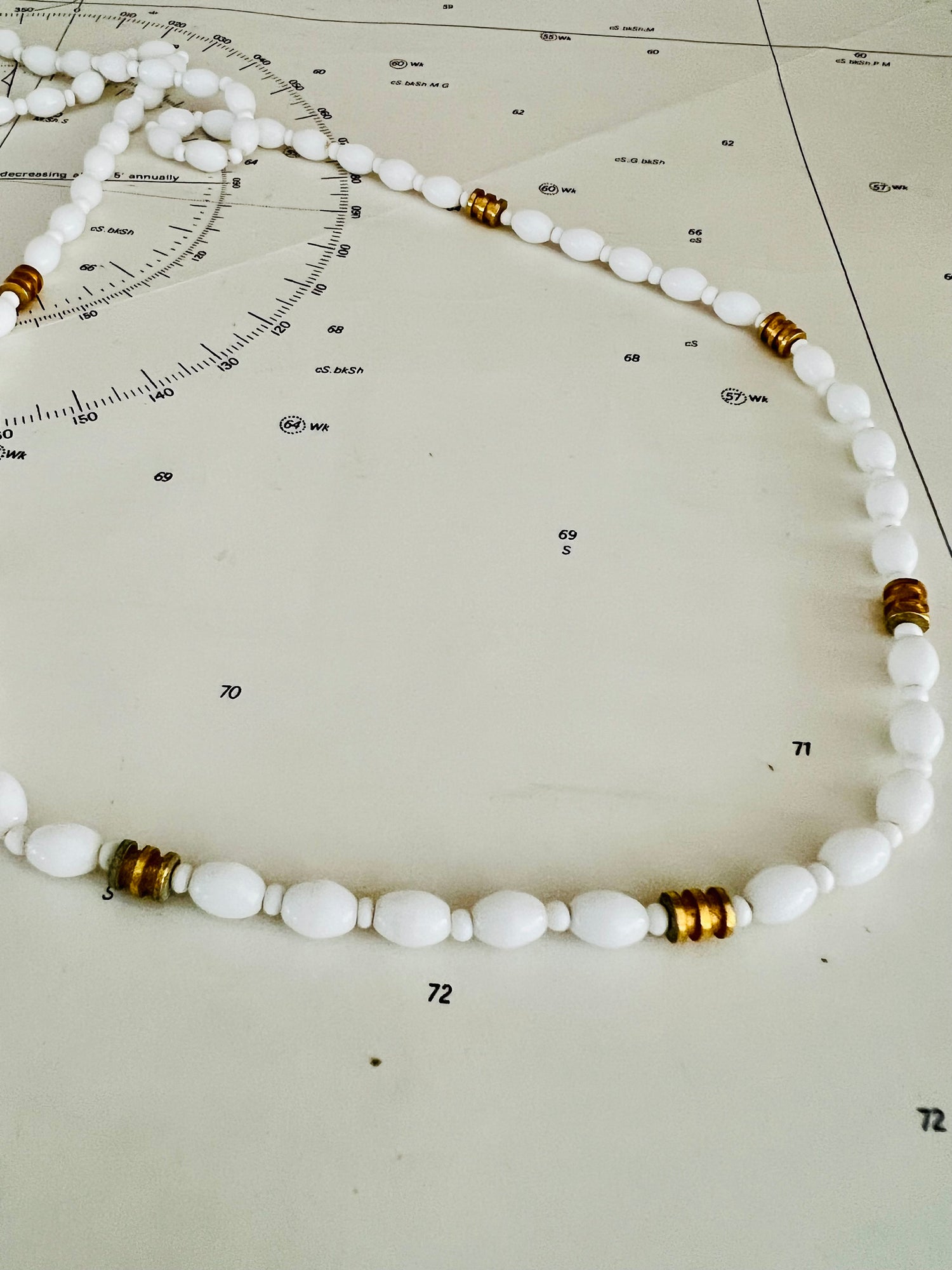 Witte vintage ketting