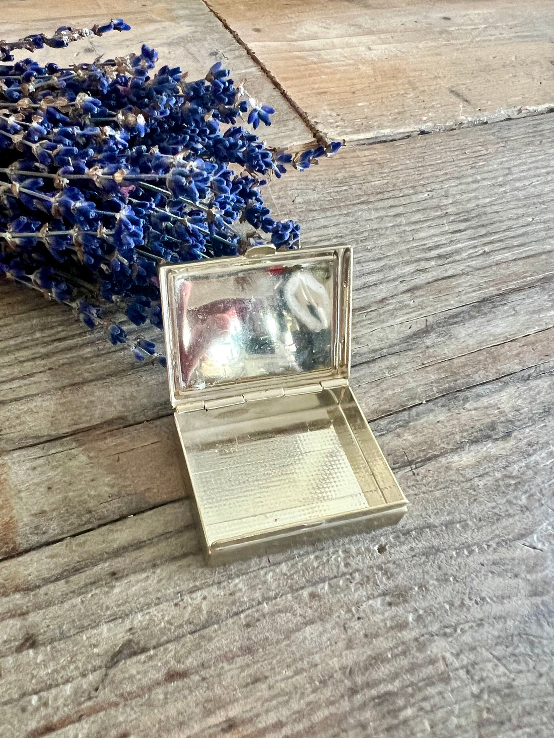 Pillendoosje met kittens vintage