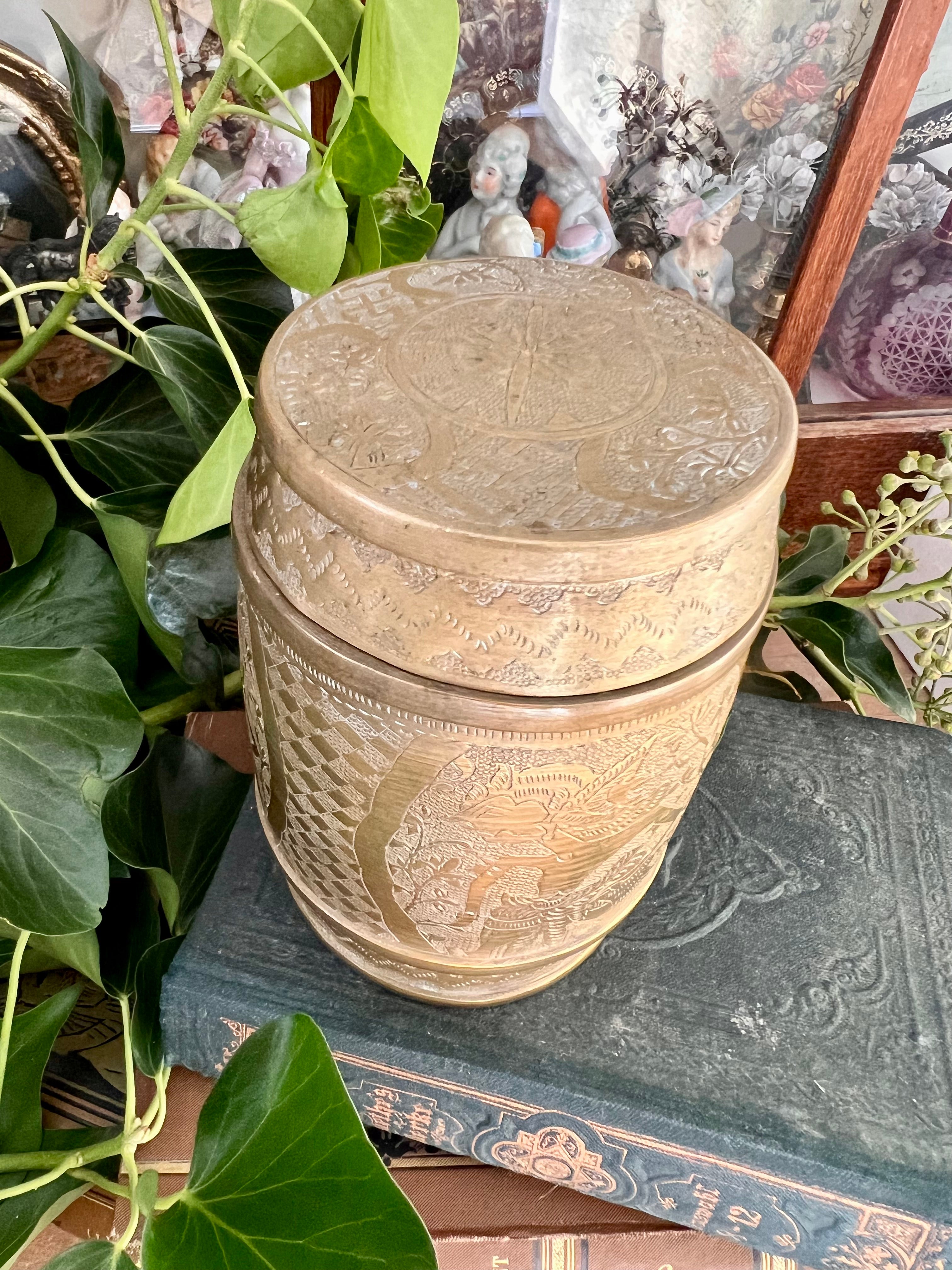 Bronzen wajang pot 