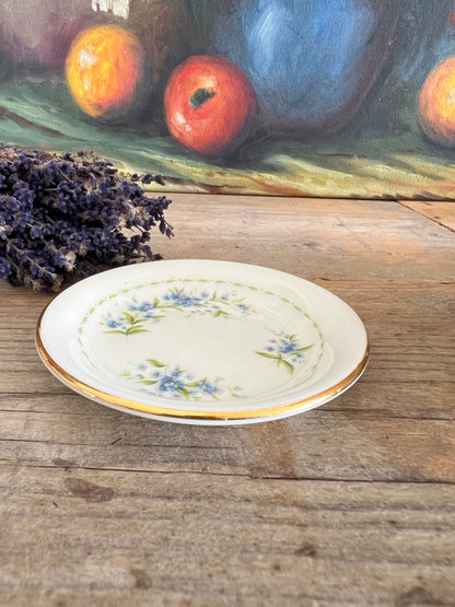 Flowers of the month juli Royal Albert